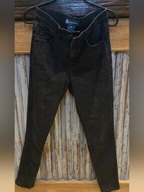 Democracy Black Button-Front Casual skinny Jeans -size 6